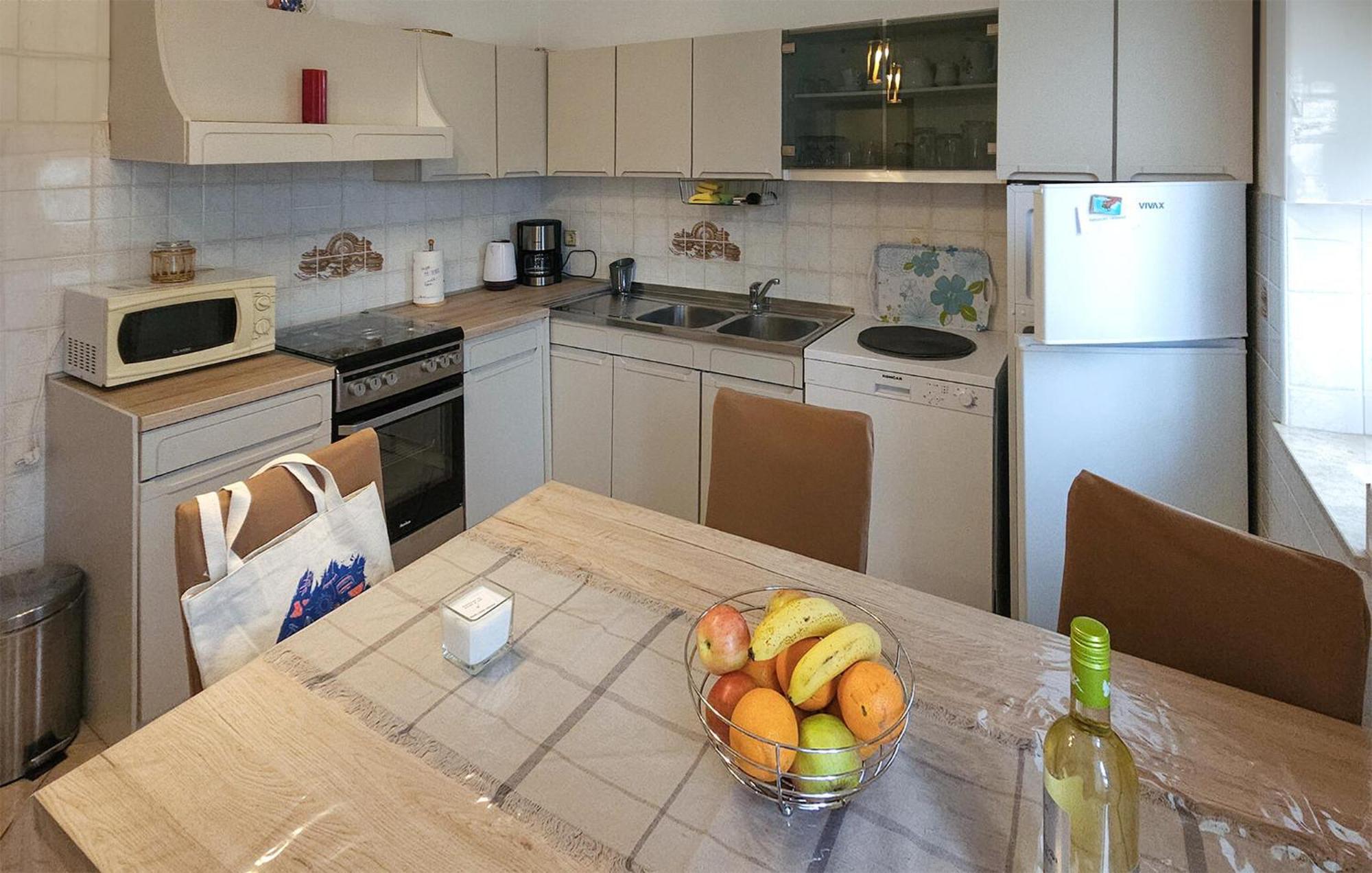 Beautiful Apartment In Porec With Wifi Exterior photo